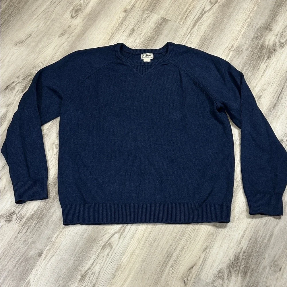 L.L. Bean Men’s Preppy Cotton‎ & Cashmere Blend Crewneck Sweater Deep Blue | L